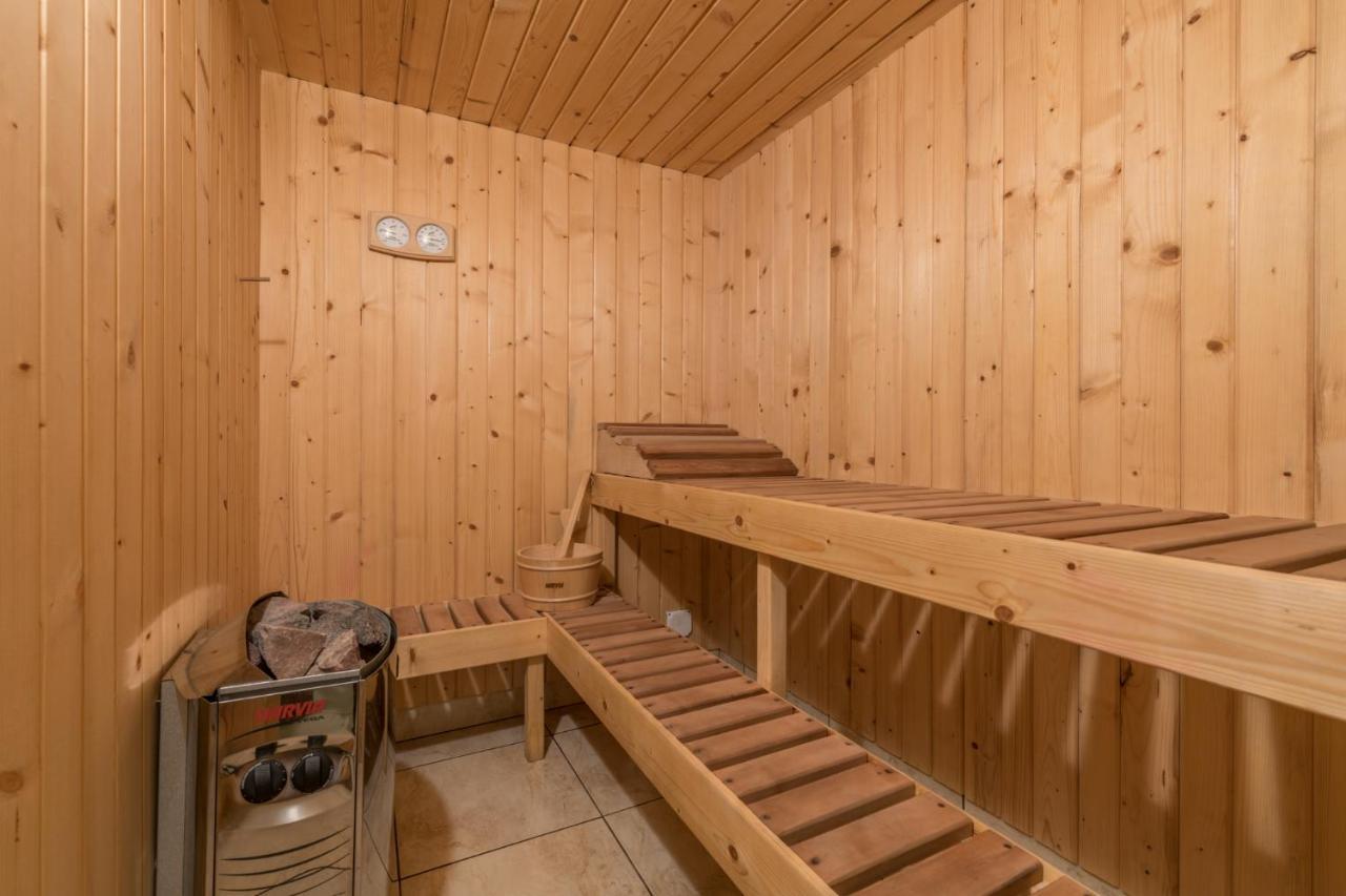 Goralski Dworek Czarna Gora Ngoại thất bức ảnh